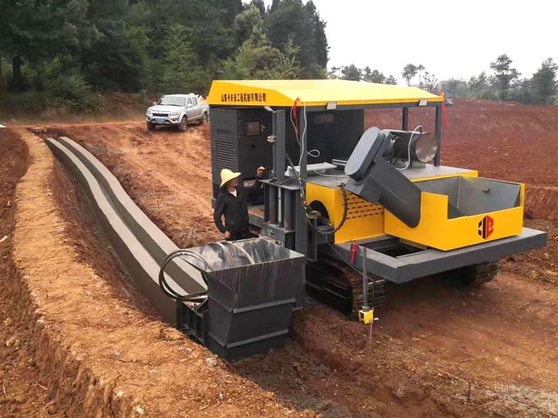 滑模机KEP-GL5(钢制大型履带)